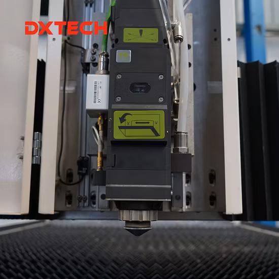 Laser a fibra CNC del prodotto più recente per attrezzature per il taglio laser di lamiere di ferro in acciaio al carbonio in acciaio inossidabile con servomotore